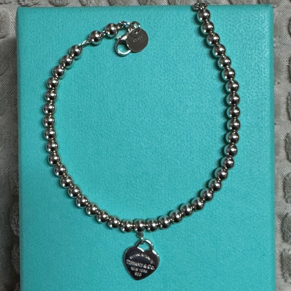 Tiffany and Company Heart Tab Beaded Bracelet